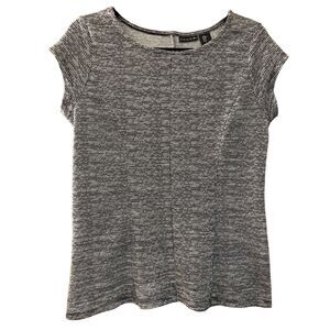 Tahari tweed houndstooth textured cap sleeve tailored look top